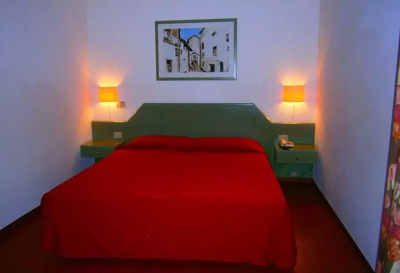 スタンダードトリプルルーム, Villa Del Cardinale