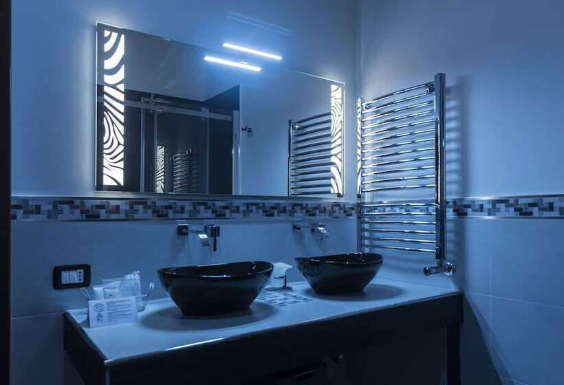 جناح جونيور مطل على الحديقة, Villa Del Cardinale