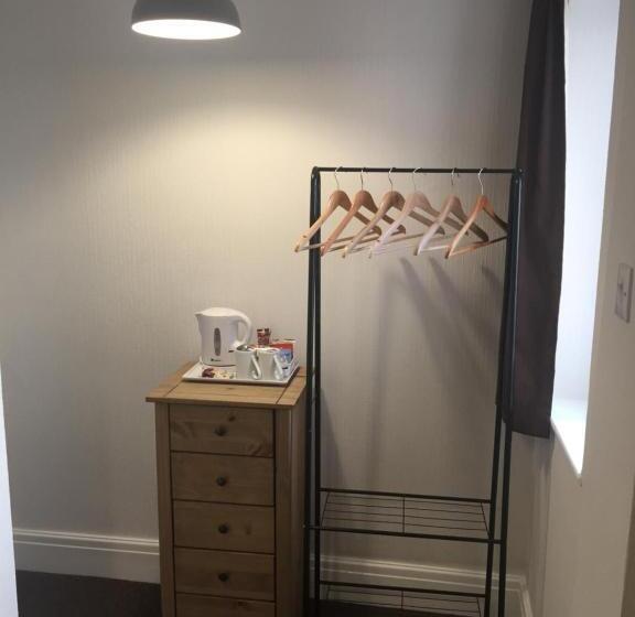 Номер Стандарт, Willow Dene