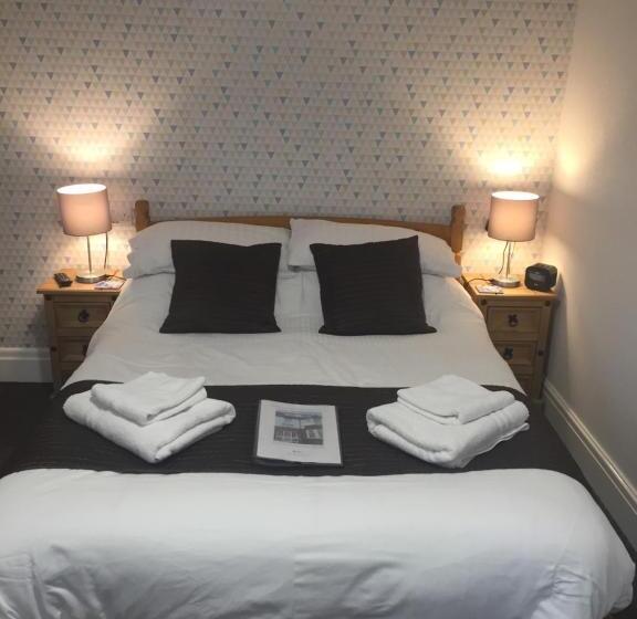 Номер Стандарт, Willow Dene