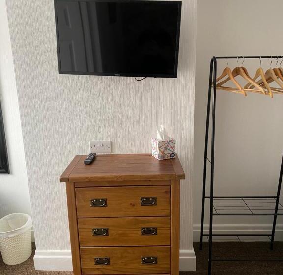 Номер Стандарт, Willow Dene