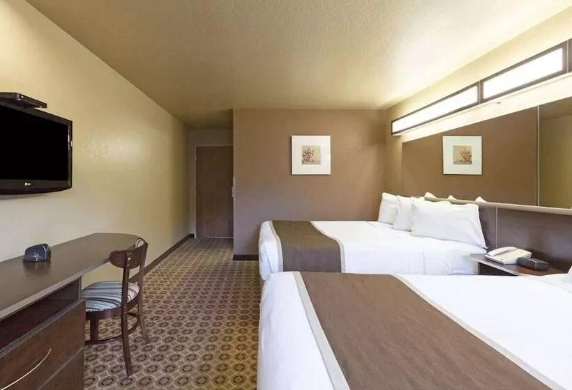 身障者適用スタンダードルーム, Microtel Inn & Suites By Wyndham Searcy