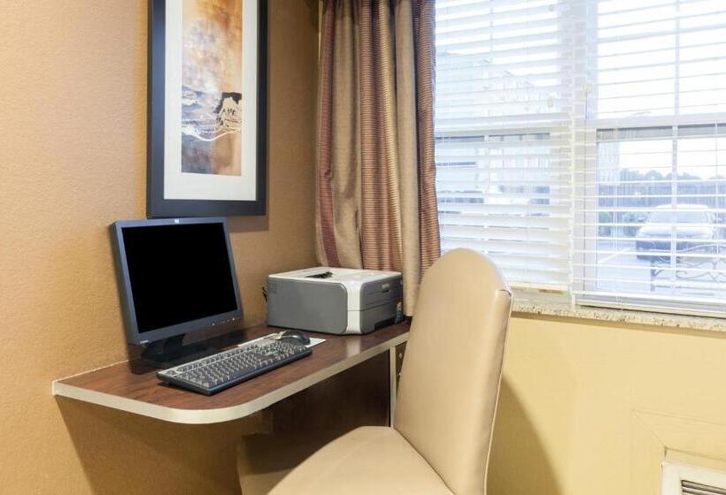 غرفة قياسية لذوى الاحتياجات الخاصة, Microtel Inn & Suites By Wyndham Searcy