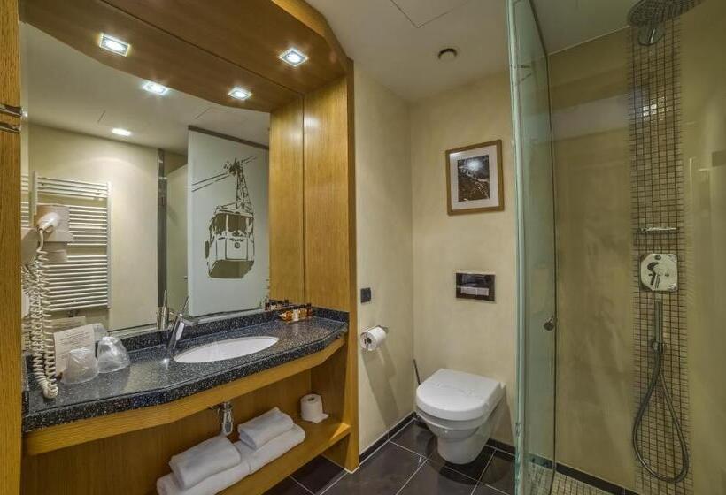 آپارتمان 1 خوابه با چشمانداز, Grand Nosalowy Dwor