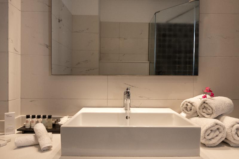 プール付きジュニアスイート, Splendour Resort