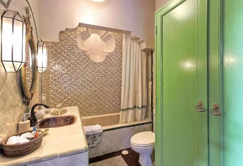 سوییت, Casa Schuck Boutique