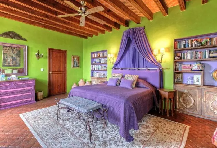سوییت, Casa Schuck Boutique
