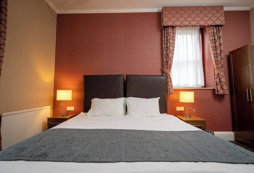 Номер Deluxe, Hampton Hotel By Greene King Inns