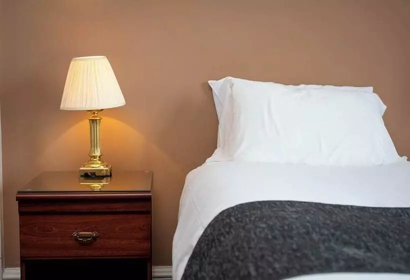 スタンダードシングルルーム, Hampton Hotel By Greene King Inns