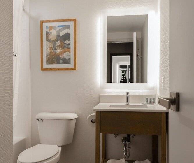 اتاق استاندارد با 2 تخت دوبل, Best Western West Lebanon Hanover