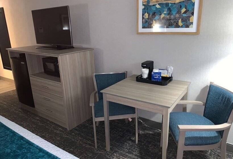 Номер Стандарт 2 Двуспальные Кровати, Best Western West Lebanon Hanover