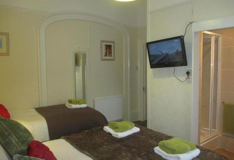 اتاق خانوادگی, Caledonia Guest House