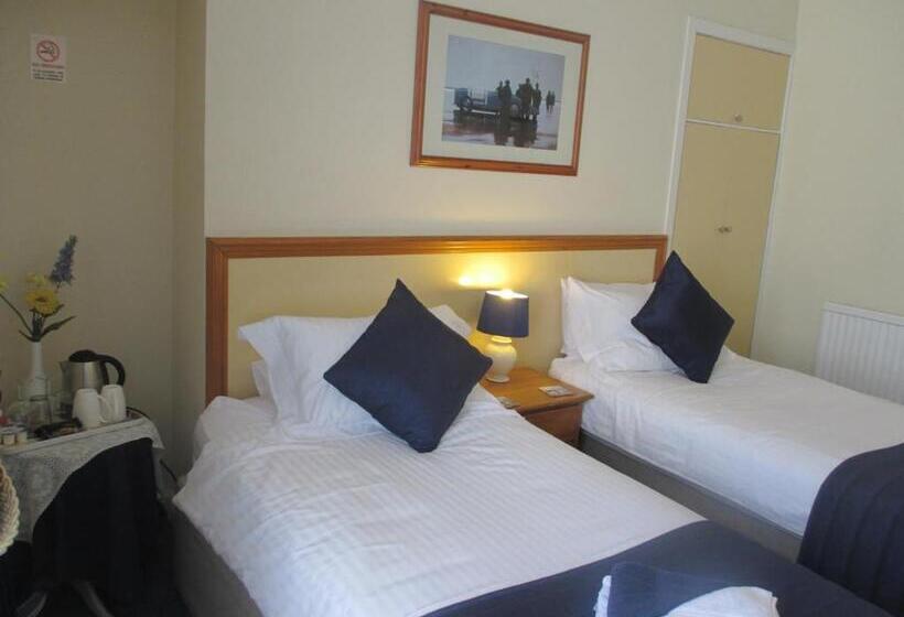 اتاق استاندارد, Caledonia Guest House