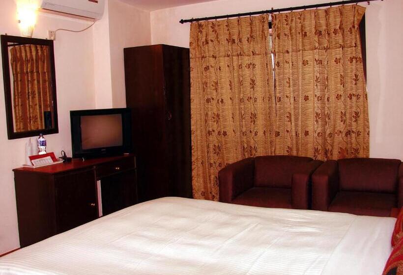 Трехместный Номер Deluxe, Cascade