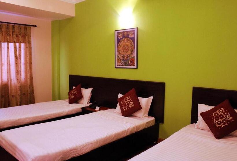 Трехместный Номер Deluxe, Cascade