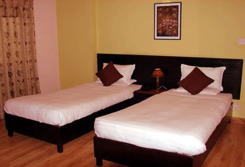 Номер Deluxe, Cascade