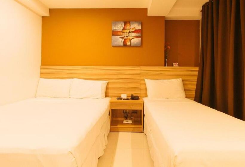 Habitació Familiar Deluxe, Guijo Suites Makati