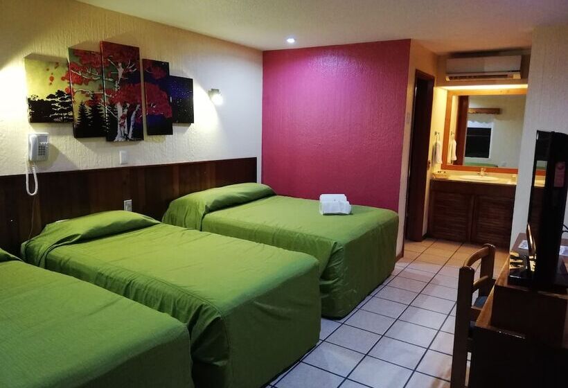 غرفة قياسية ثلاثية, Los Andes Coatzacoalcos