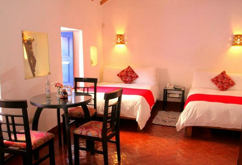 スイート(家族用), Rumi Wasi