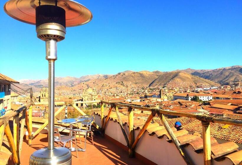 テラス付スイート, Rumi Wasi