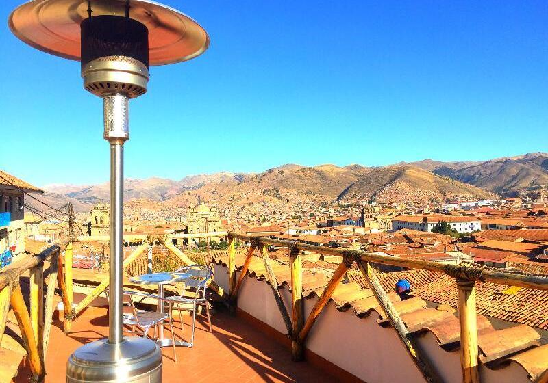 テラス付スイート, Rumi Wasi