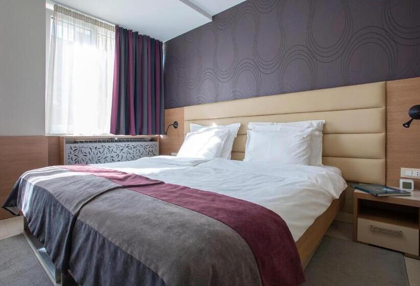 اتاق استاندارد, Srbija Garden Free Parking