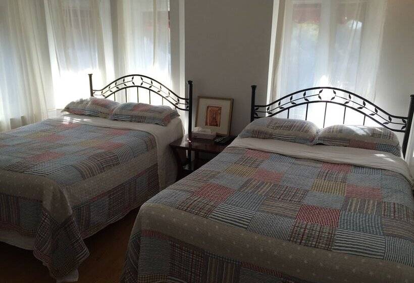 패밀리 룸, Star Montreal