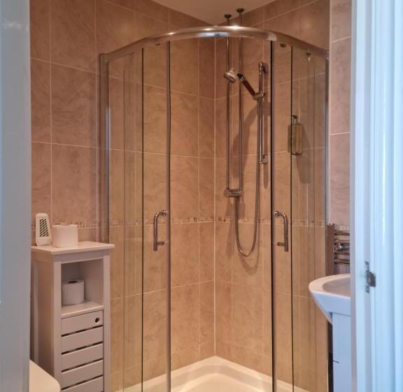 片側に海が見えるデラックスルーム, The Promenade Guest House