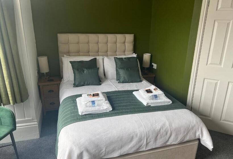 片側に海が見えるデラックスルーム, The Promenade Guest House