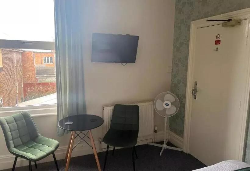Standard-huone, The Promenade Guest House