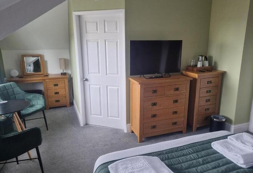 キングサイズベッドのデラックスルーム, The Promenade Guest House