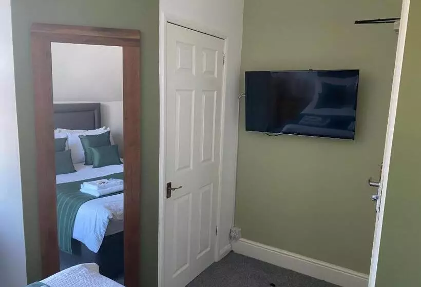 Standard-huone, The Promenade Guest House