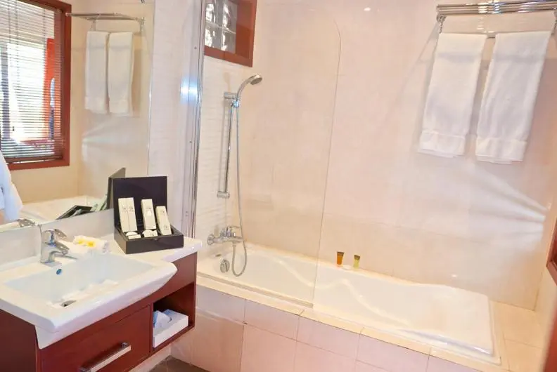 اتاق استاندارد, Jalsa Beach Hotel & Spa
