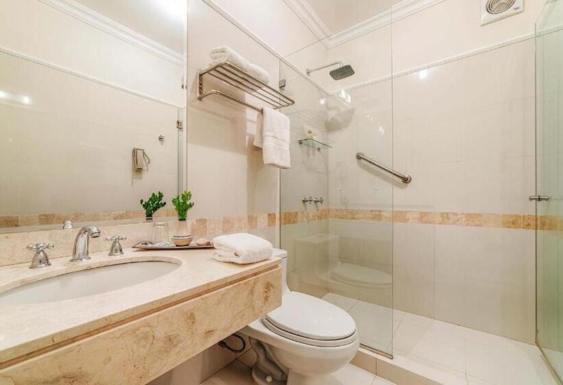 اتاق سوپریور با تخت بزرگ, Lp Los Portales Hotel Piura