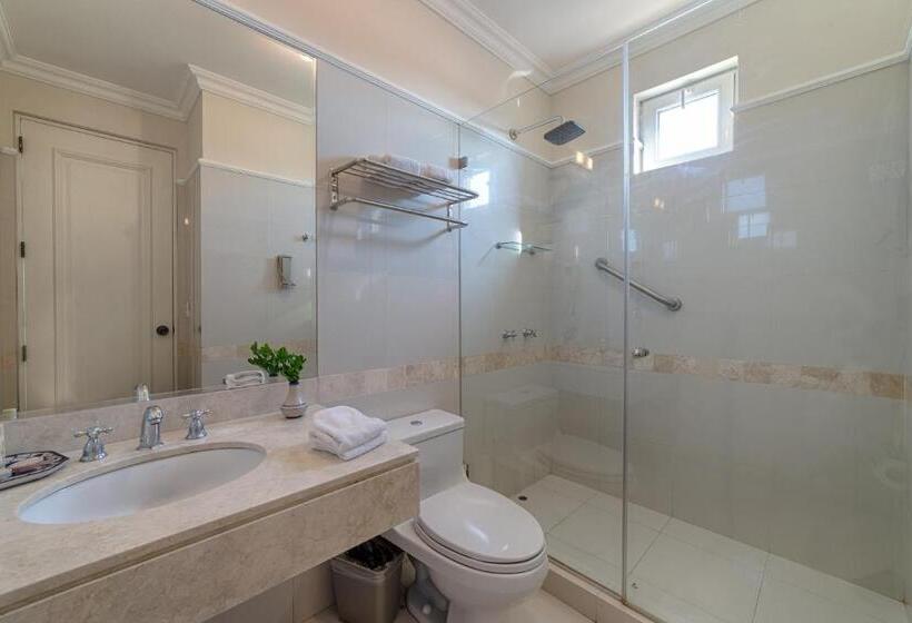 اتاق سوپریور با تخت بزرگ, Lp Los Portales Hotel Piura