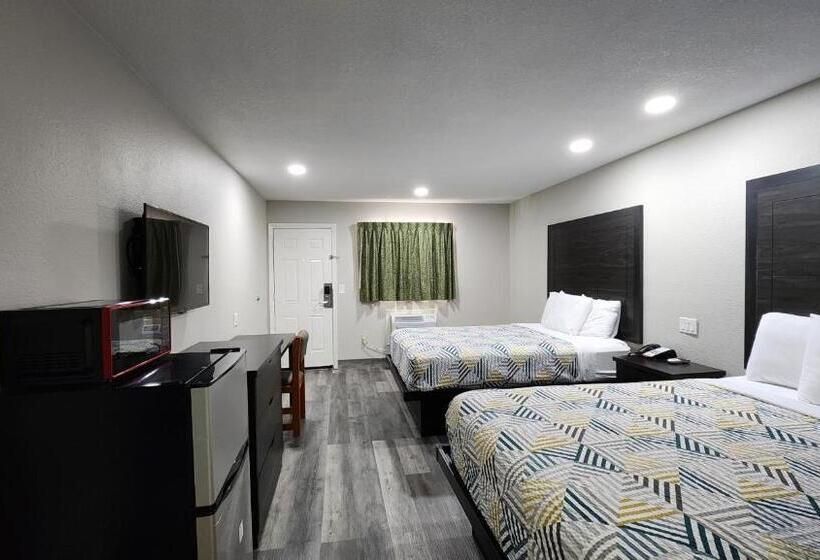 Номер Стандарт, Scottish Inn & Suites