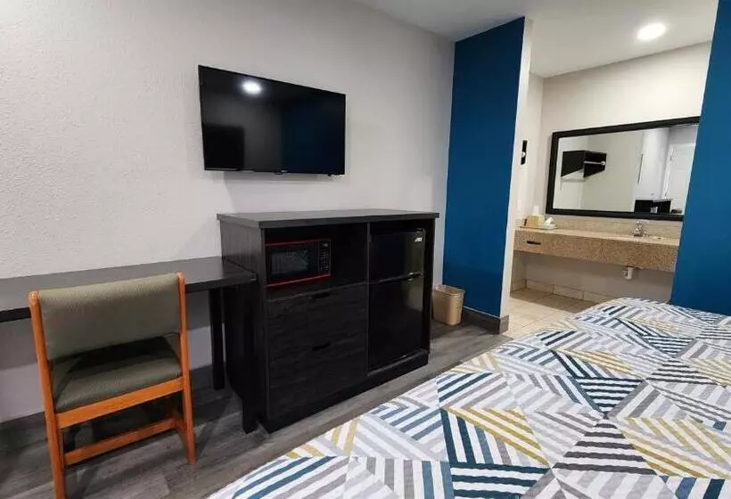 Standard-invahuone, Scottish Inn & Suites