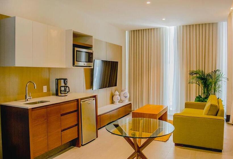 סוויטה דלוקס, Kovay Gardens