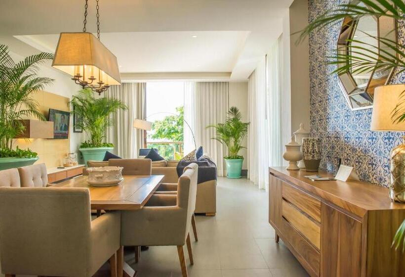 סוויטת סופריור, Kovay Gardens