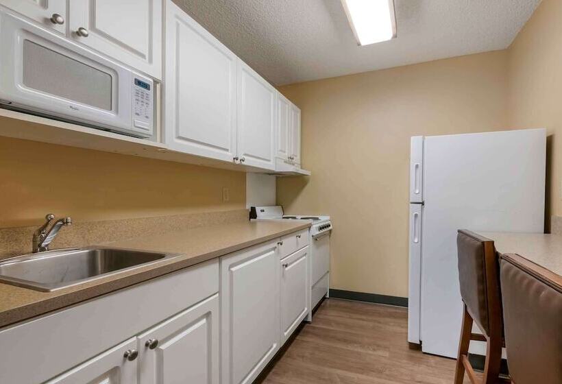 إستوديو ديلوكس, Extended Stay America Suites  Daytona Beach  International Speedway