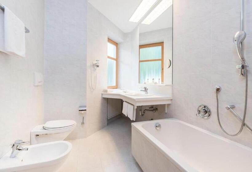 스탠다드 트리플 룸, Ferien & Wellnesshotel Windschar