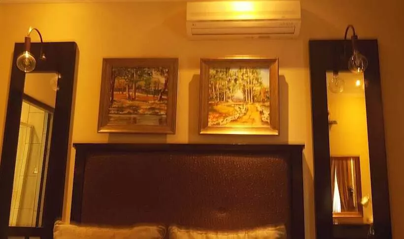 اتاق لوکس, Constantia Manor Guest House
