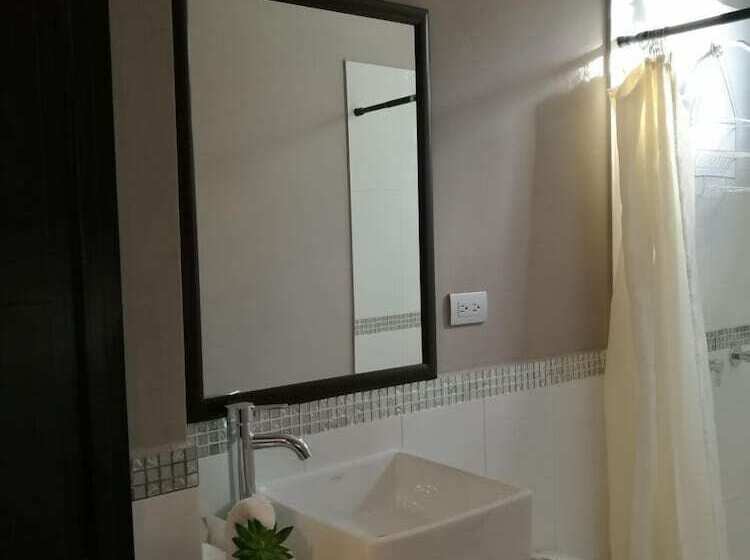 اتاق استاندارد سه نفره, Boutique Valverde Santa Elena