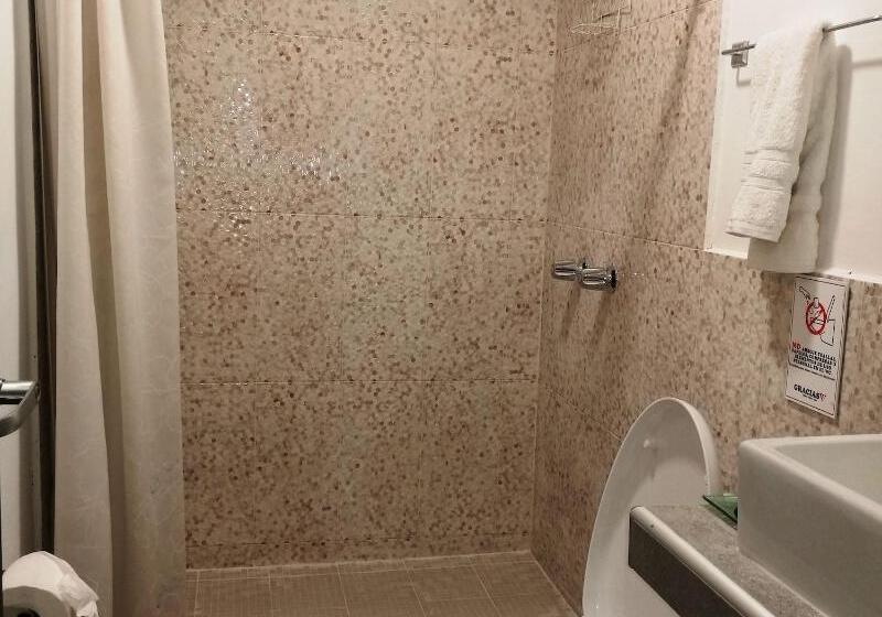 غرفة قياسية ثلاثية, Boutique Valverde Santa Elena