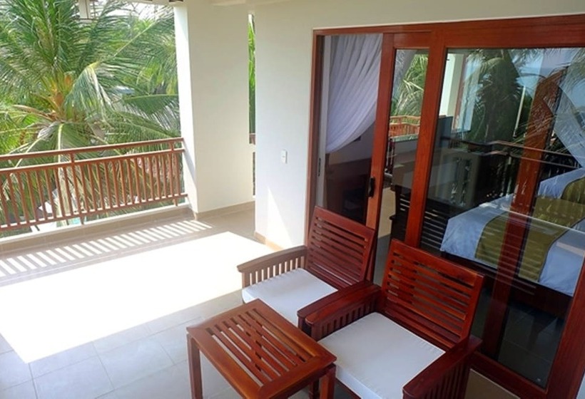 اتاق لوکس با چشمانداز باغ, Canary Beach Resort