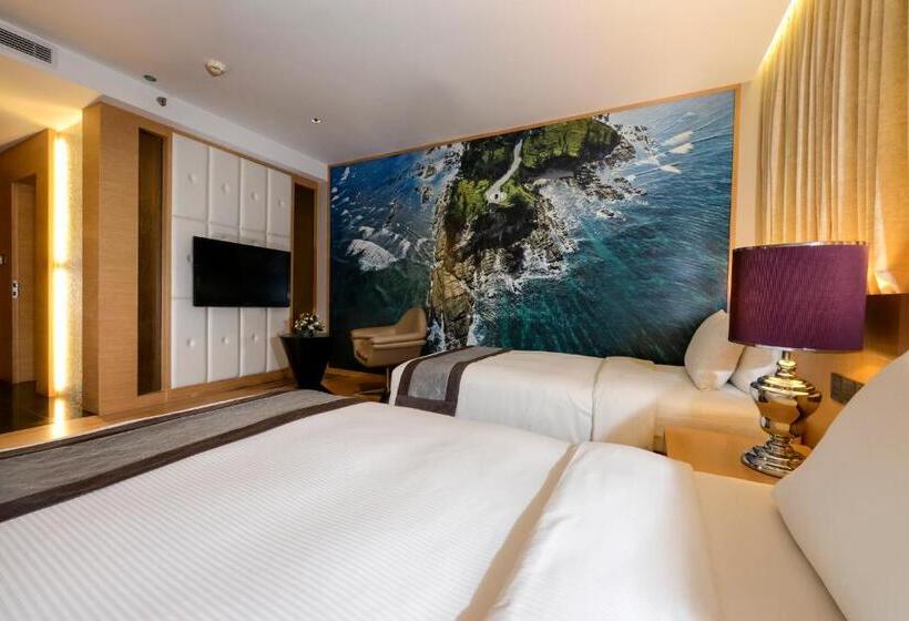 غرفة سوبيريور مطلة على المدينة, Horizon