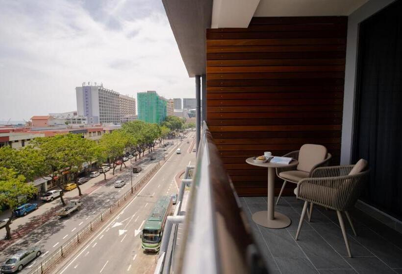 غرفة عائلية, Horizon