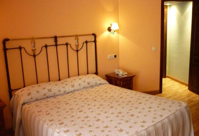 غرفة قياسية, Hospederia Princesa Elima