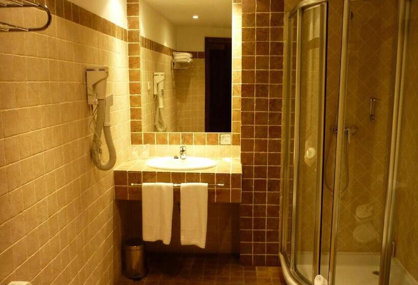 غرفة قياسية, Hospederia Princesa Elima