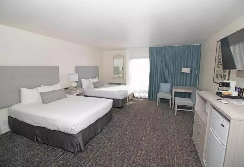 Standard-invahuone, La Serena Inn